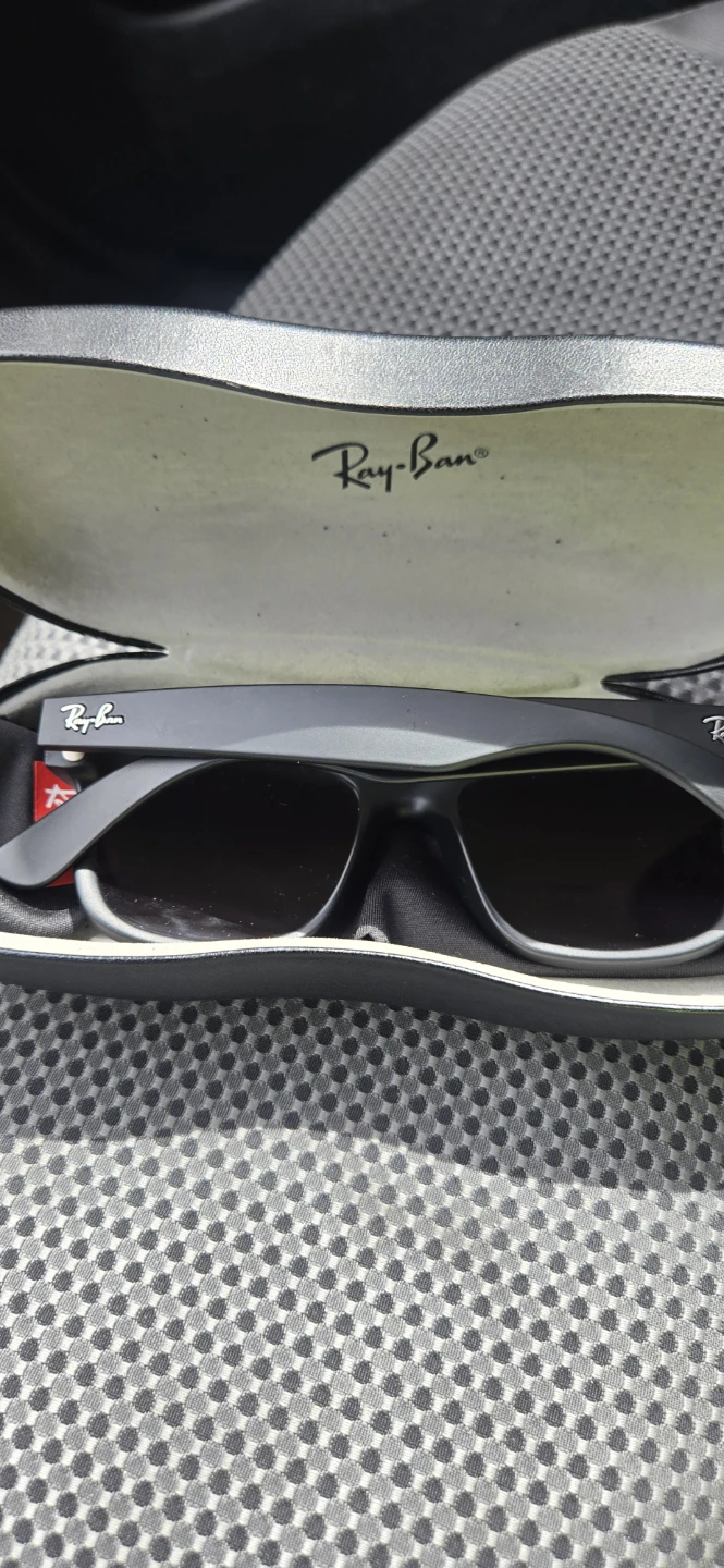 Ray-Ban Sunglasses