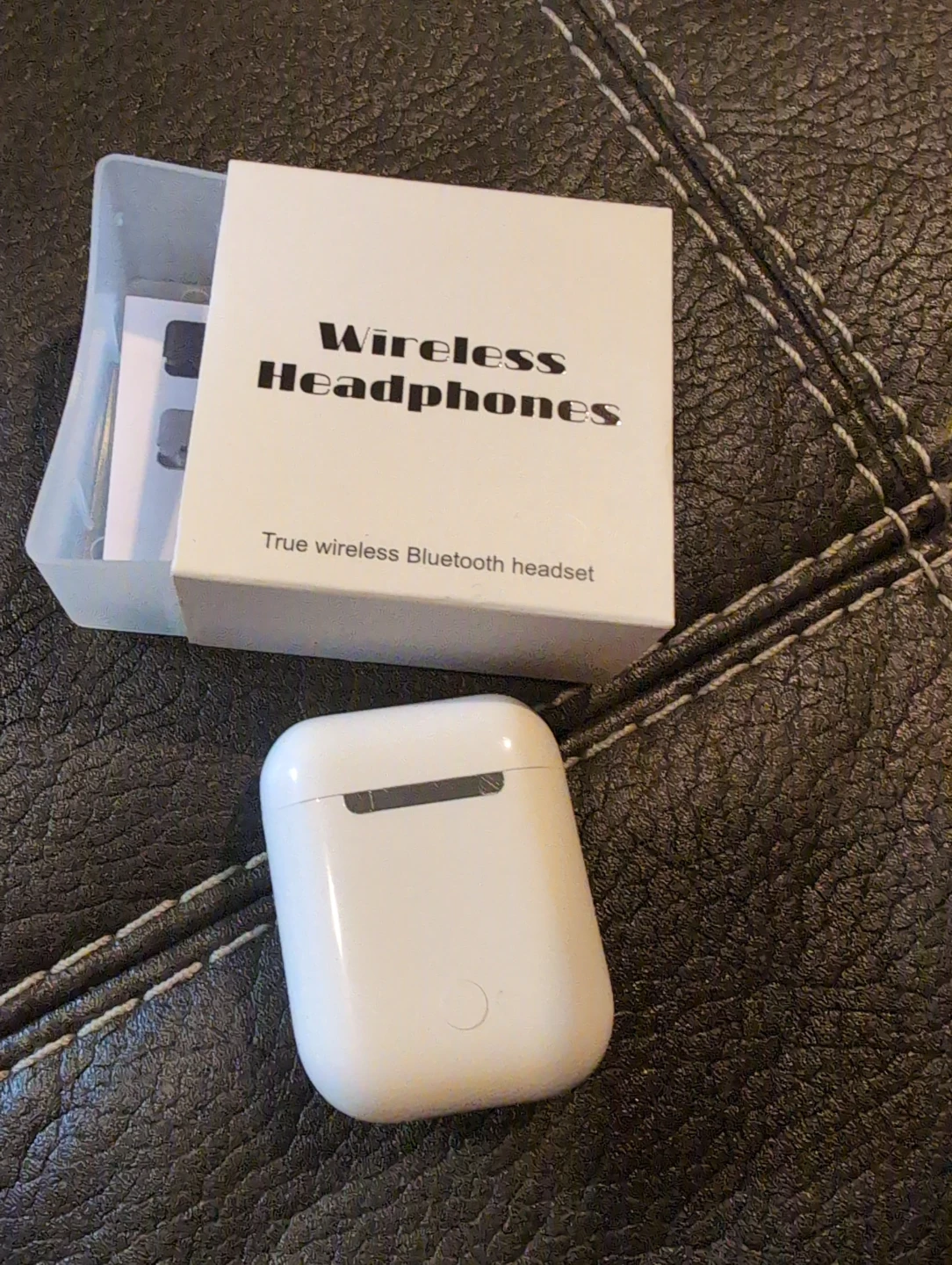 White True Wireless Bluetooth Earbuds