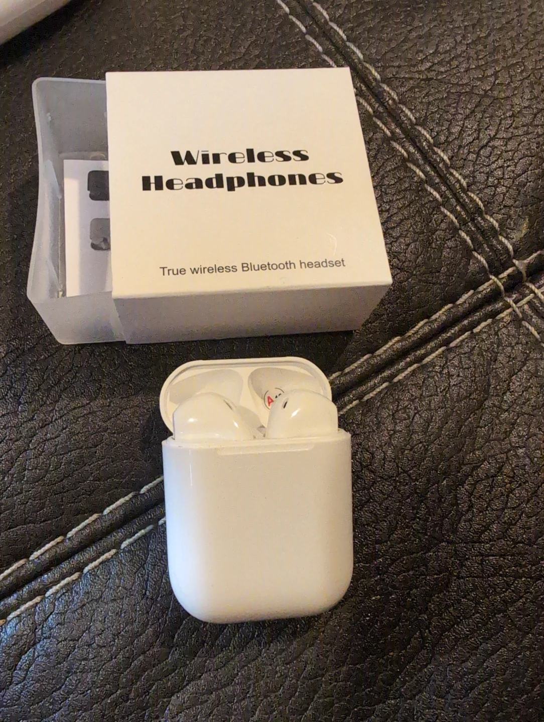 White True Wireless Bluetooth Earbuds - photo 2