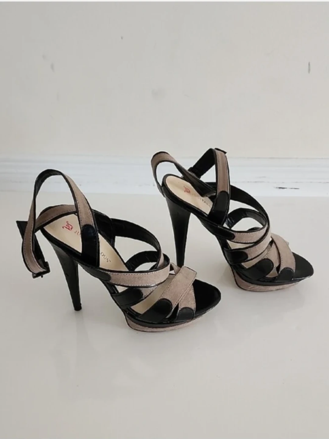Just Fab Black and Tan Strappy Heels - photo 3