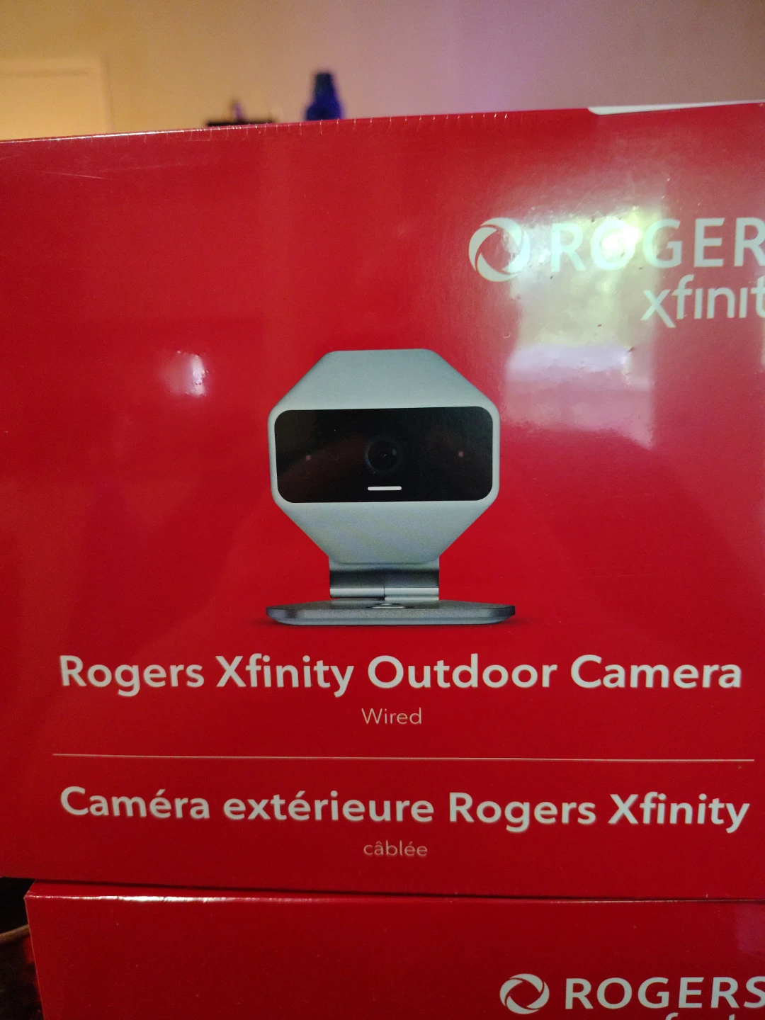 Rogers Xfinity Indoor and outdoor cameras - photo 2