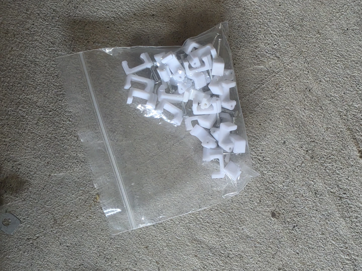 Leviton and Cooper Unbreakable Nylon wall plates - photo 5
