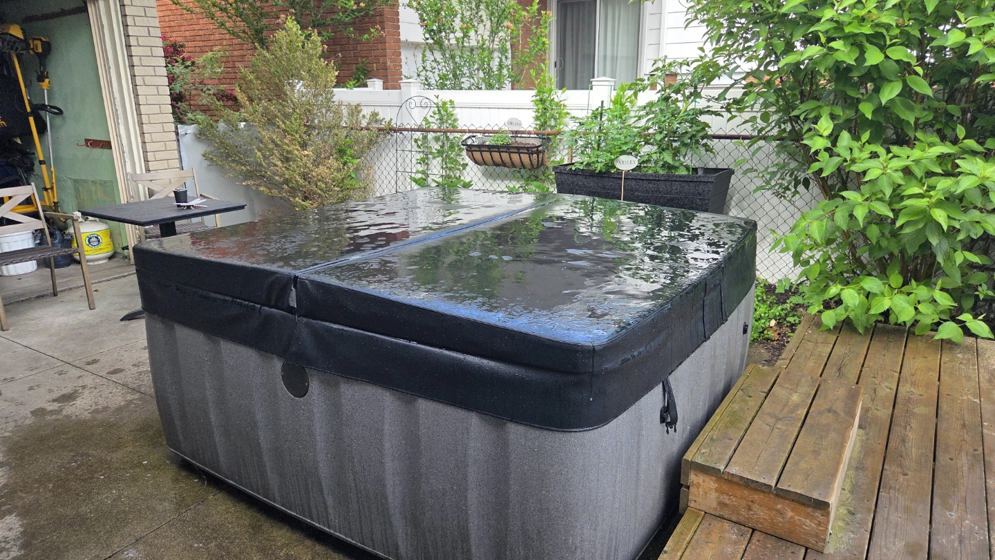 Hot Tub / spa cover