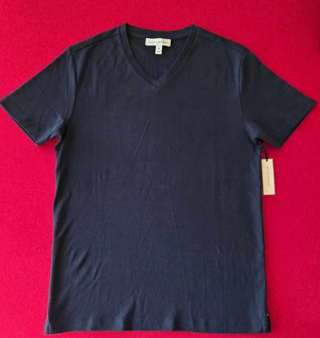 Banana Republic  Luxury-Touch V-Neck T-Shir  for Father's Day.