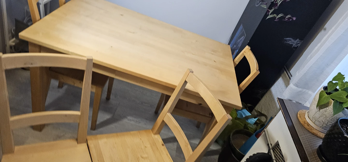 Solid wood dining table with 4 chairs - photo 2
