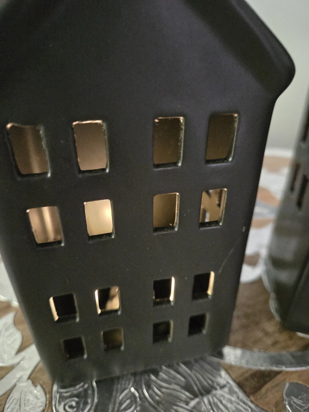 Set of 3 Black Ceramic House Lanterns - photo 4