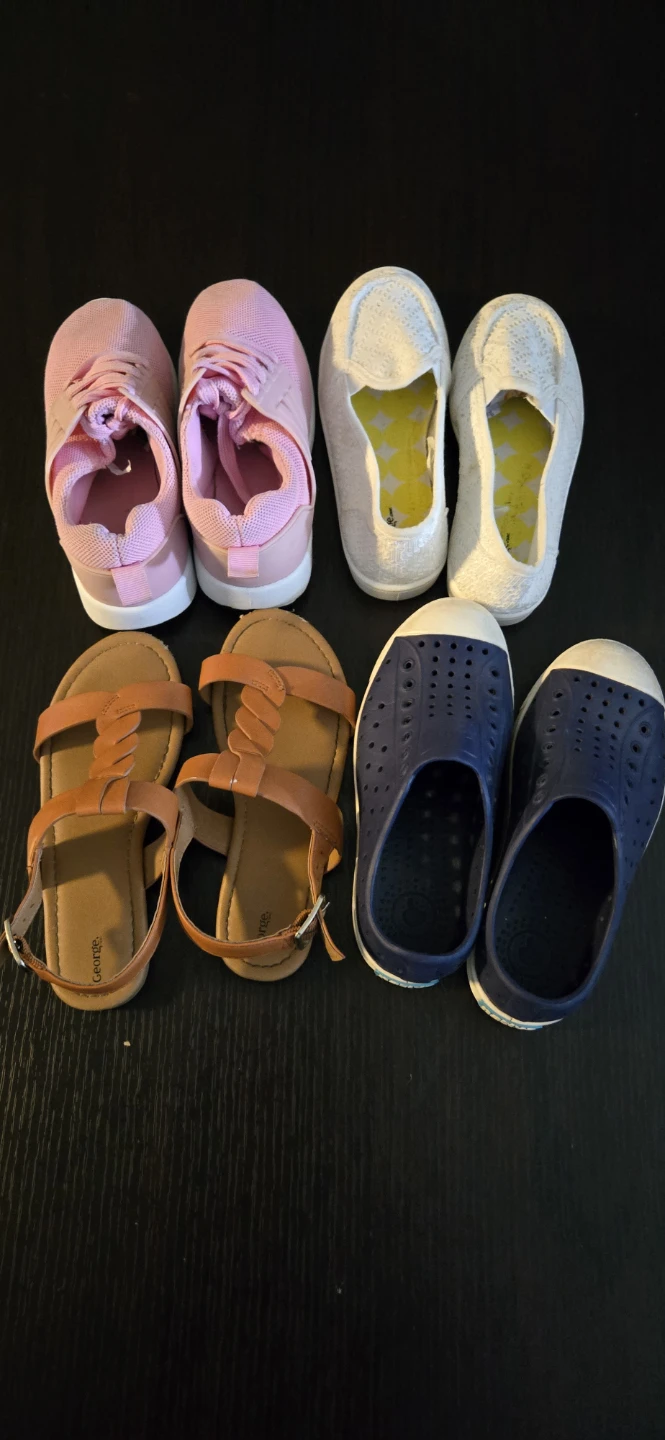 Kids shoes,  girls