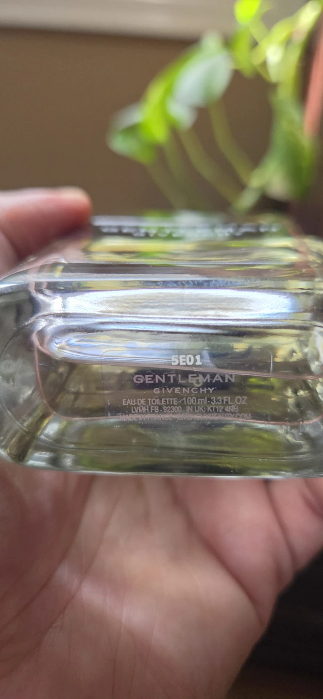 Givenchy Gentleman Eau de Toilette for Men 100ml - photo 2