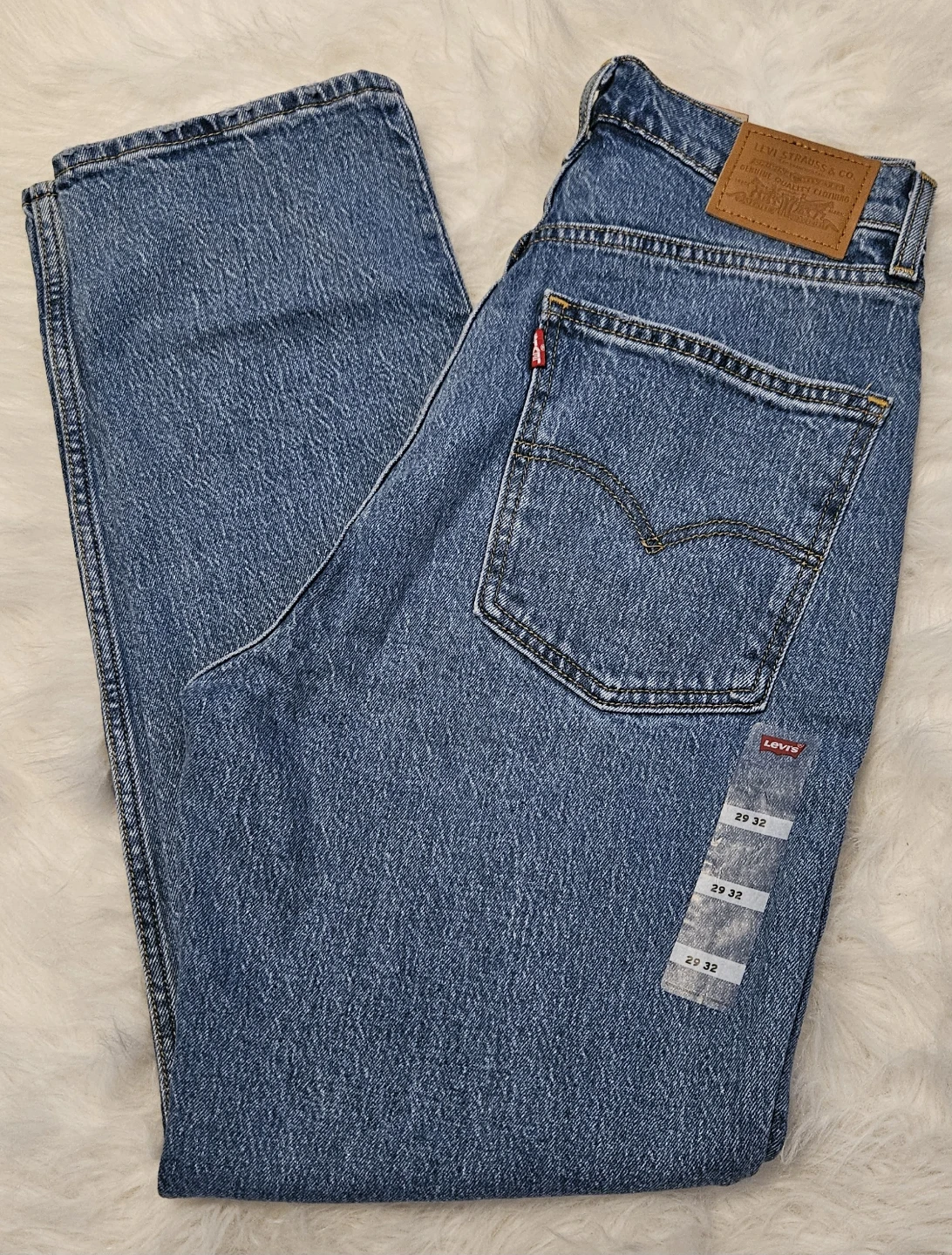 Women's Levi's Premium 314 Shaping Straight 29x32
