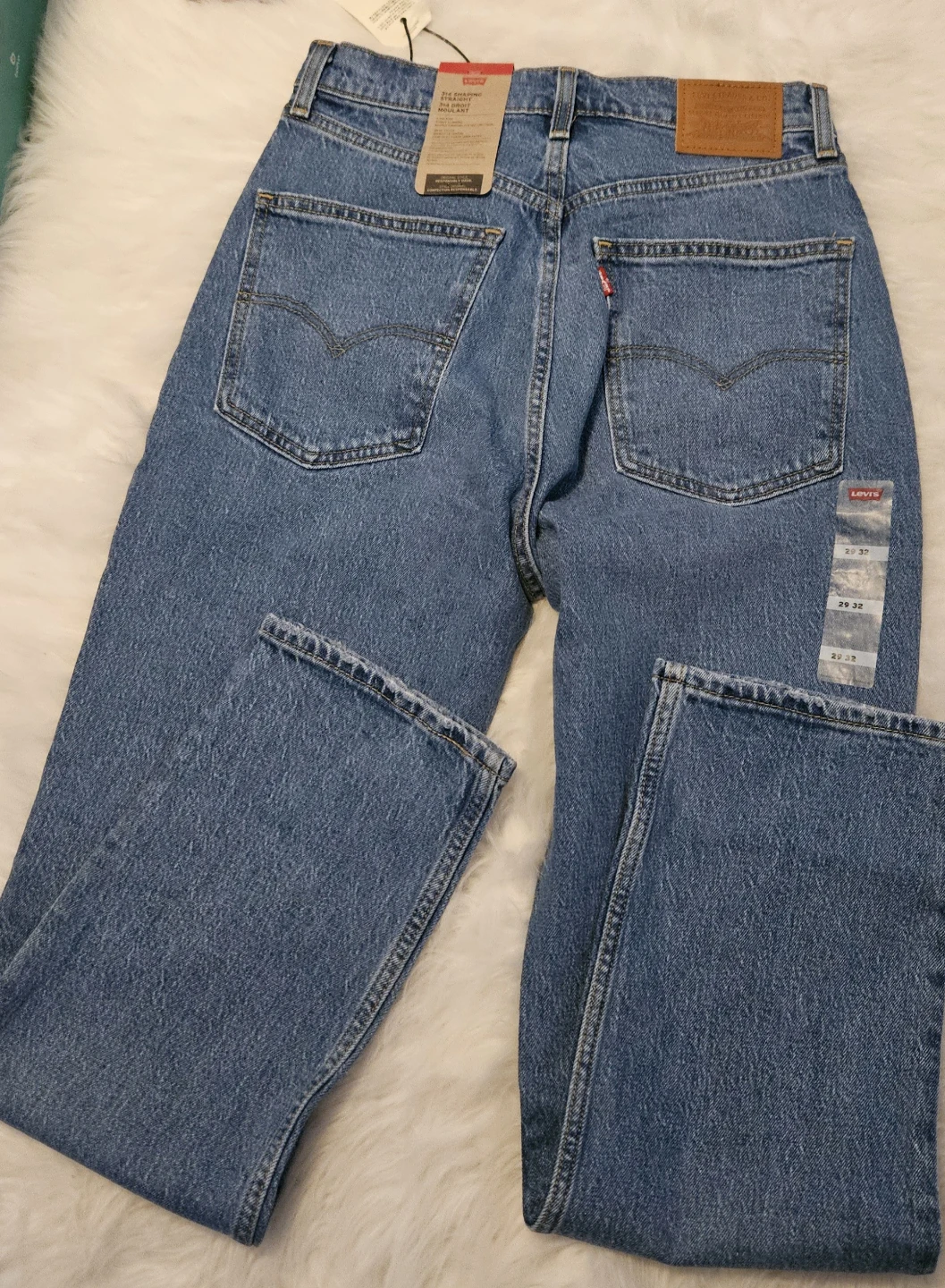 Women's Levi's Premium 314 Shaping Straight 29x32 - photo 3