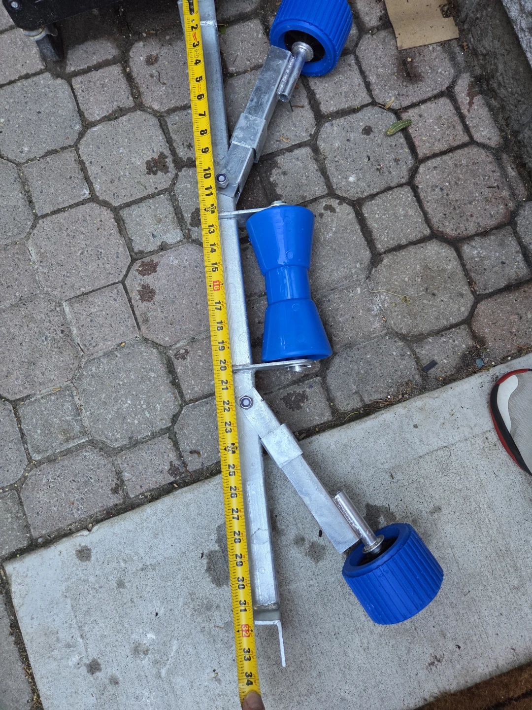 Boat Trailer Keel Roller Assembly - photo 3