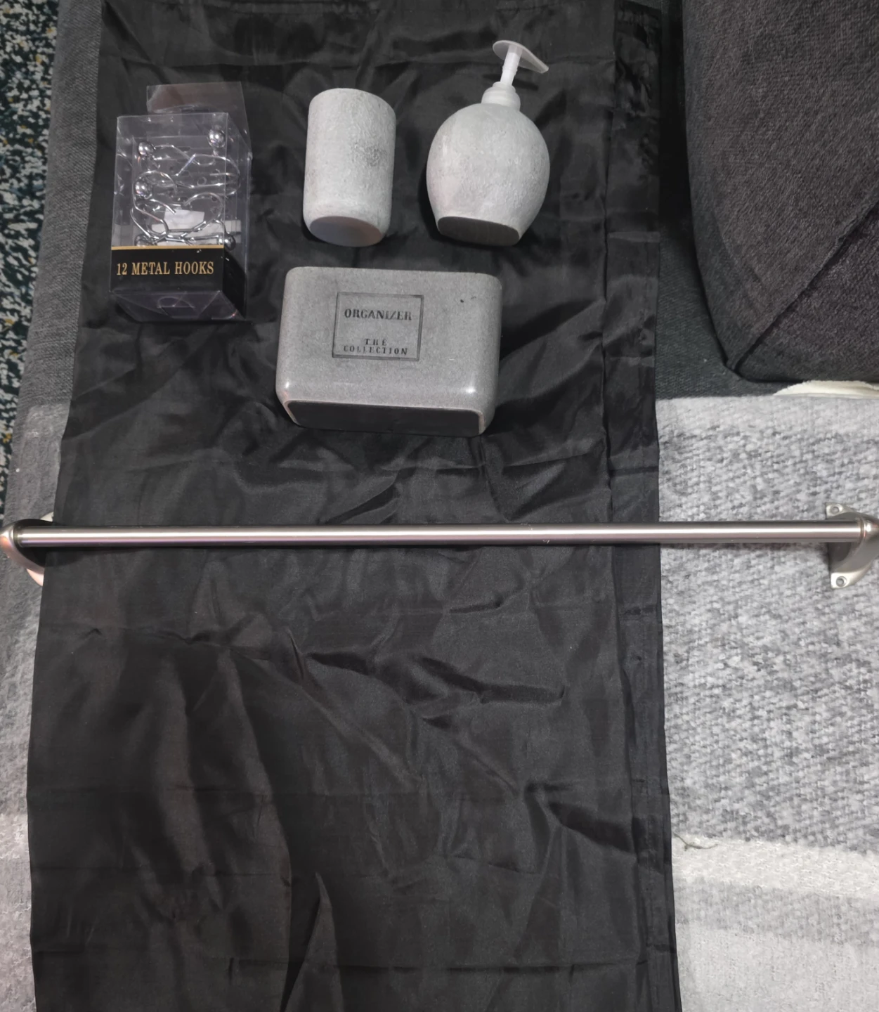 Bathroom Accessories Bundle - 6 Items included