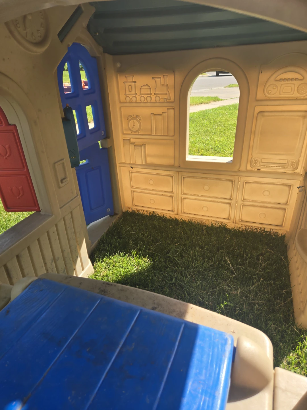 Playhouse - photo 4