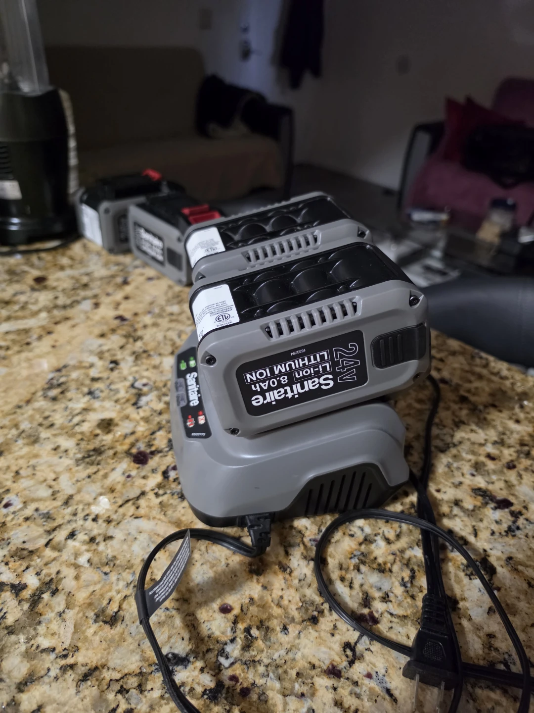 4 Sanitaire 24V Lithium-Ion 8.0Ah Vacuum Batteries & Dual Charge - photo 3
