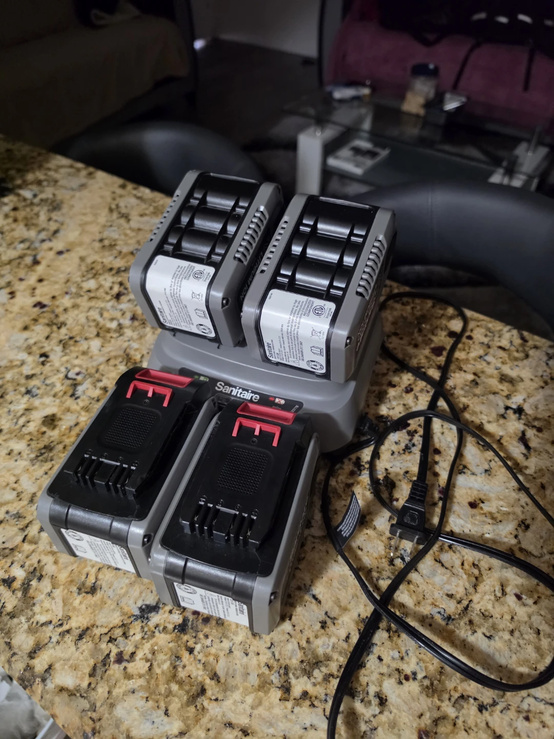 4 Sanitaire 24V Lithium-Ion 8.0Ah Vacuum Batteries & Dual Charge - photo 4