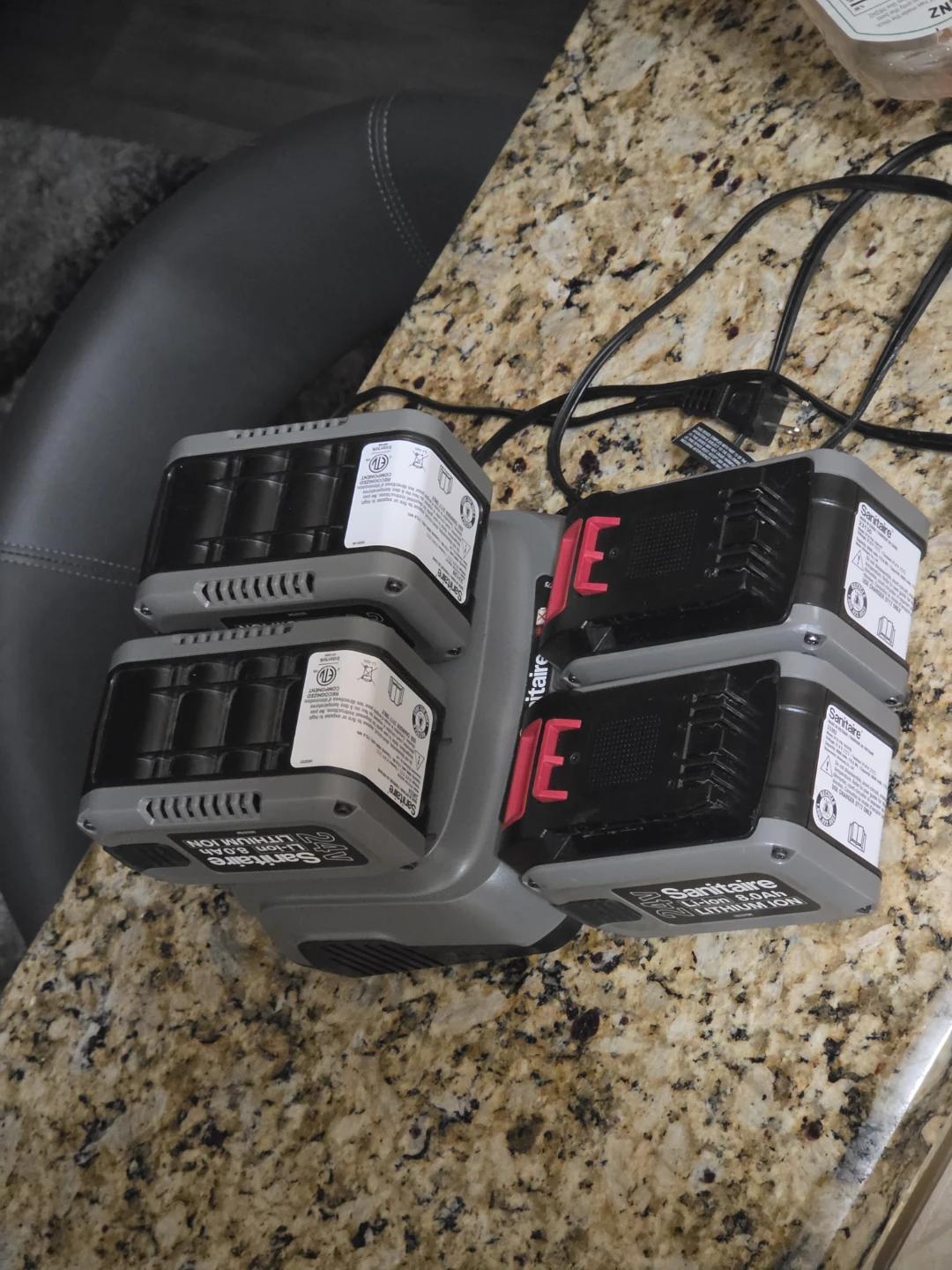 4 Sanitaire 24V Lithium-Ion 8.0Ah Vacuum Batteries & Dual Charge - photo 5