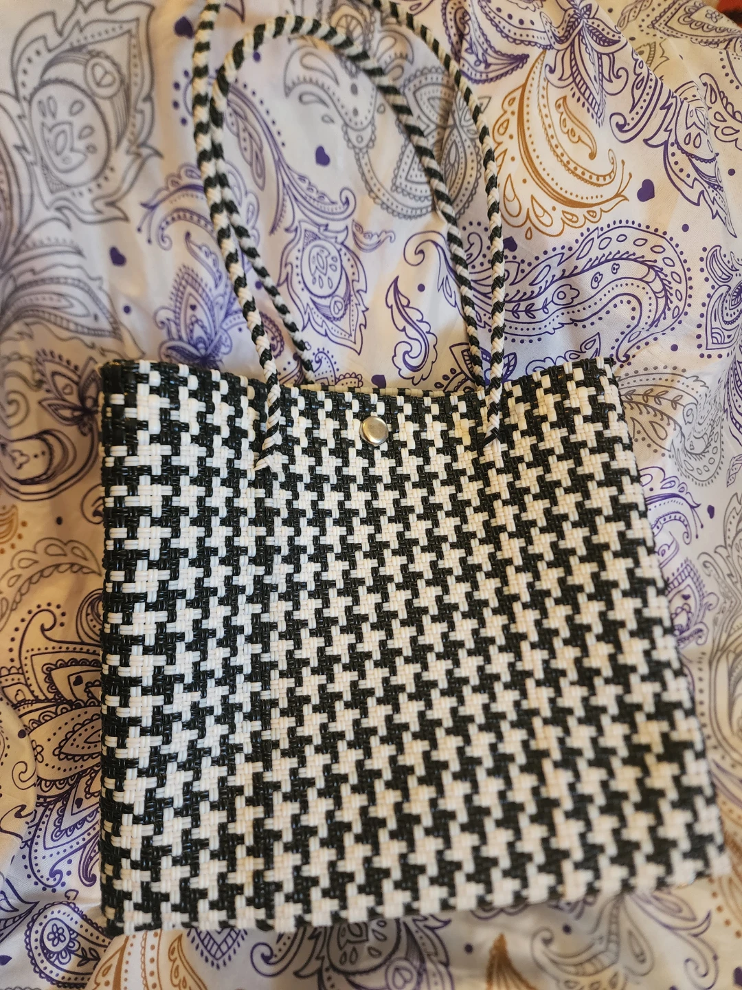 Black and White Houndstooth Woven Tote Bag