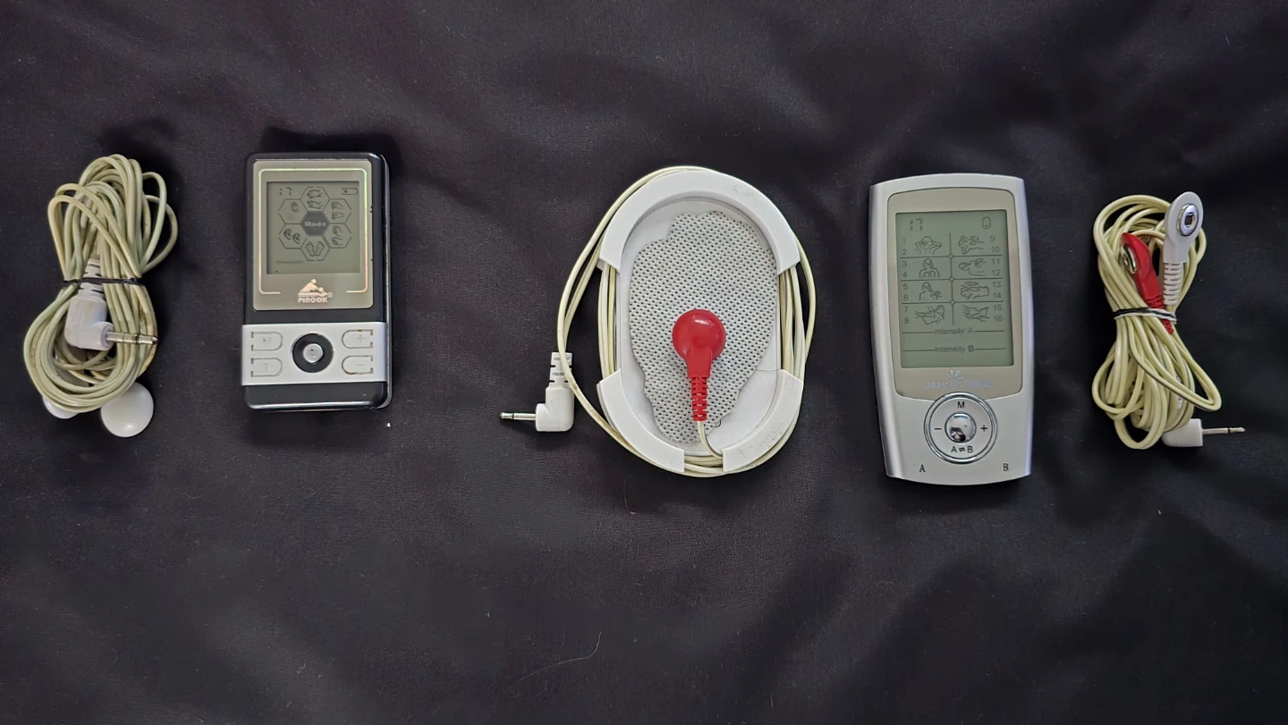 Pinook mini massager