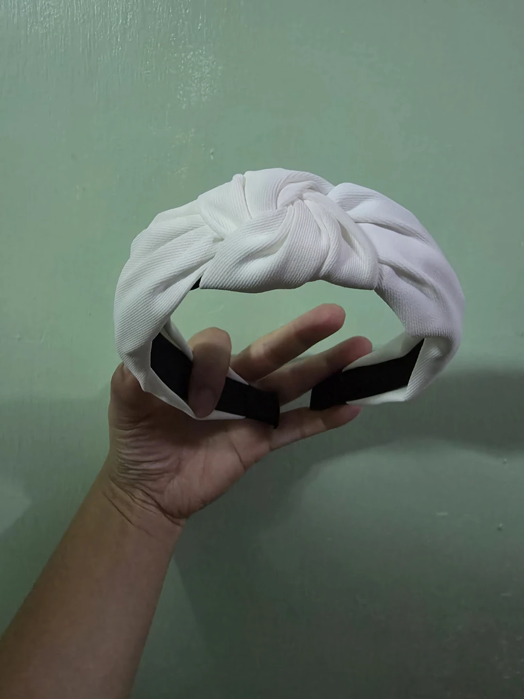 White Knotted Headband ⚽️