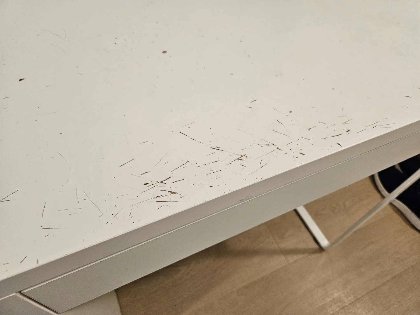 White Desk - photo 3