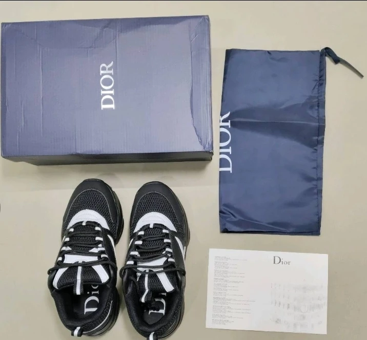 Brand new Dior Men's B22 Sneakers Black