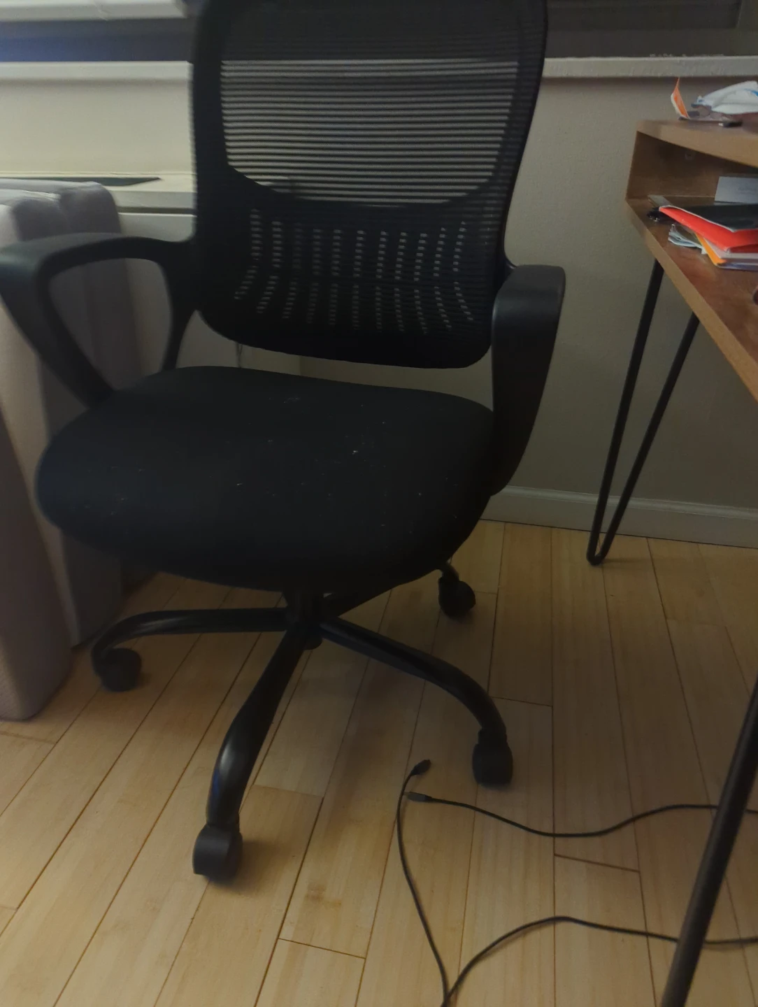 Desk chair