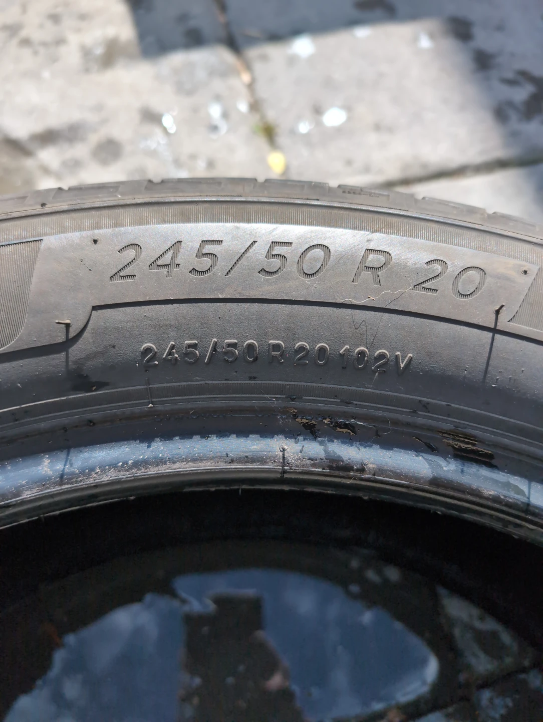 Michelin Primacy LTX Tires - 245/50 R20 - photo 2