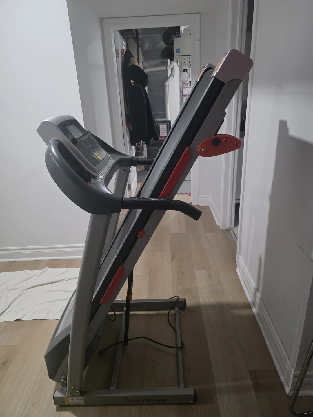 Sunny Health & Fitness Premium Foldable Treadmill