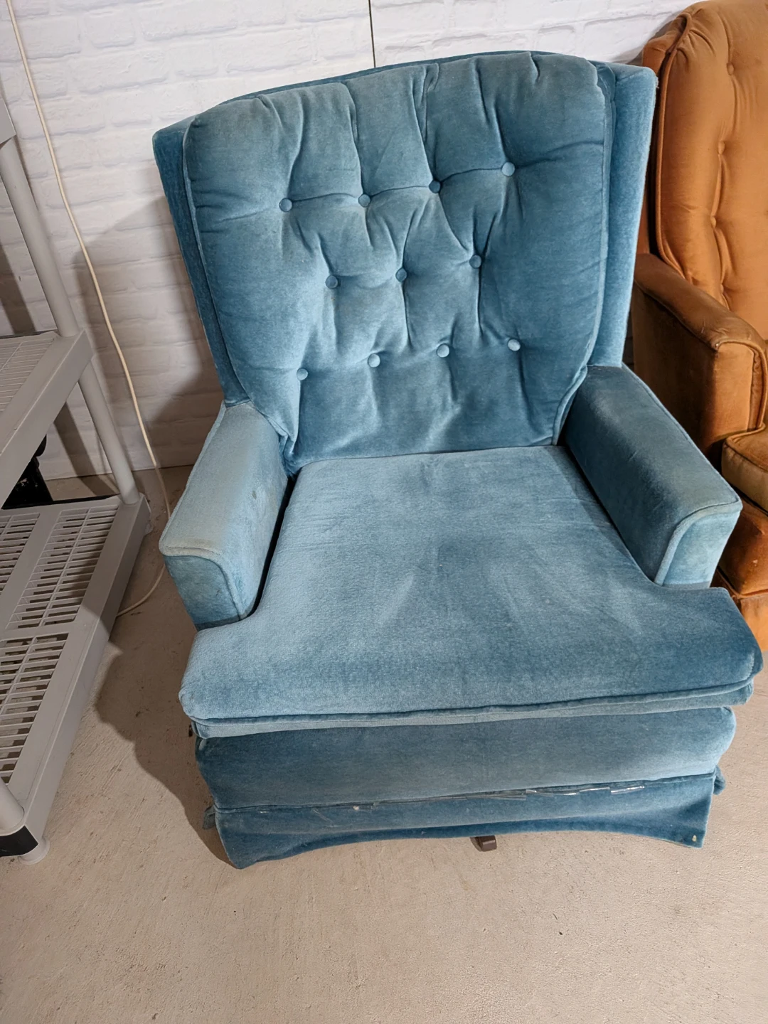 Blue Velvet Armchair - photo 3