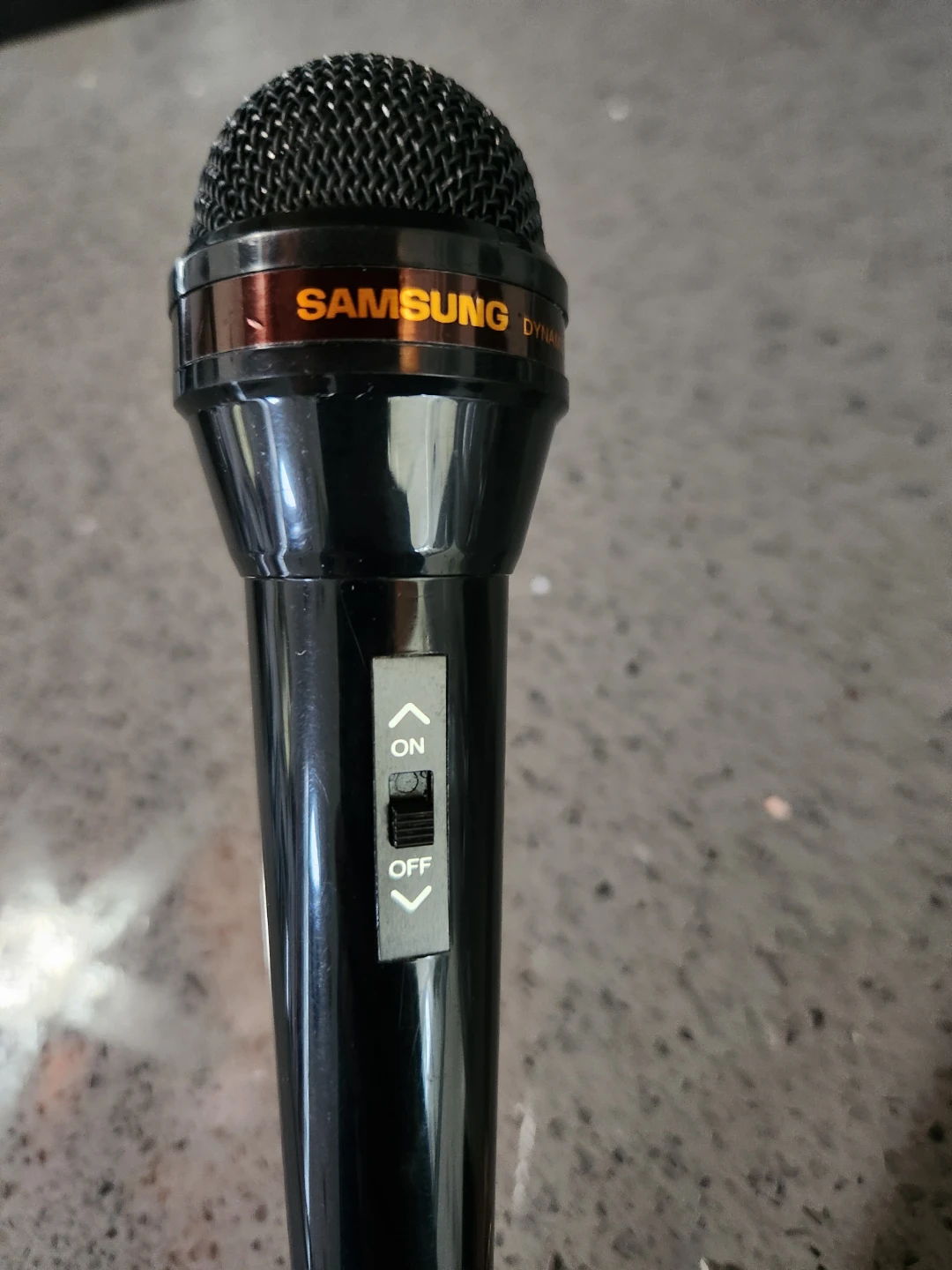 Samsung Dynamic Microphone - photo 3