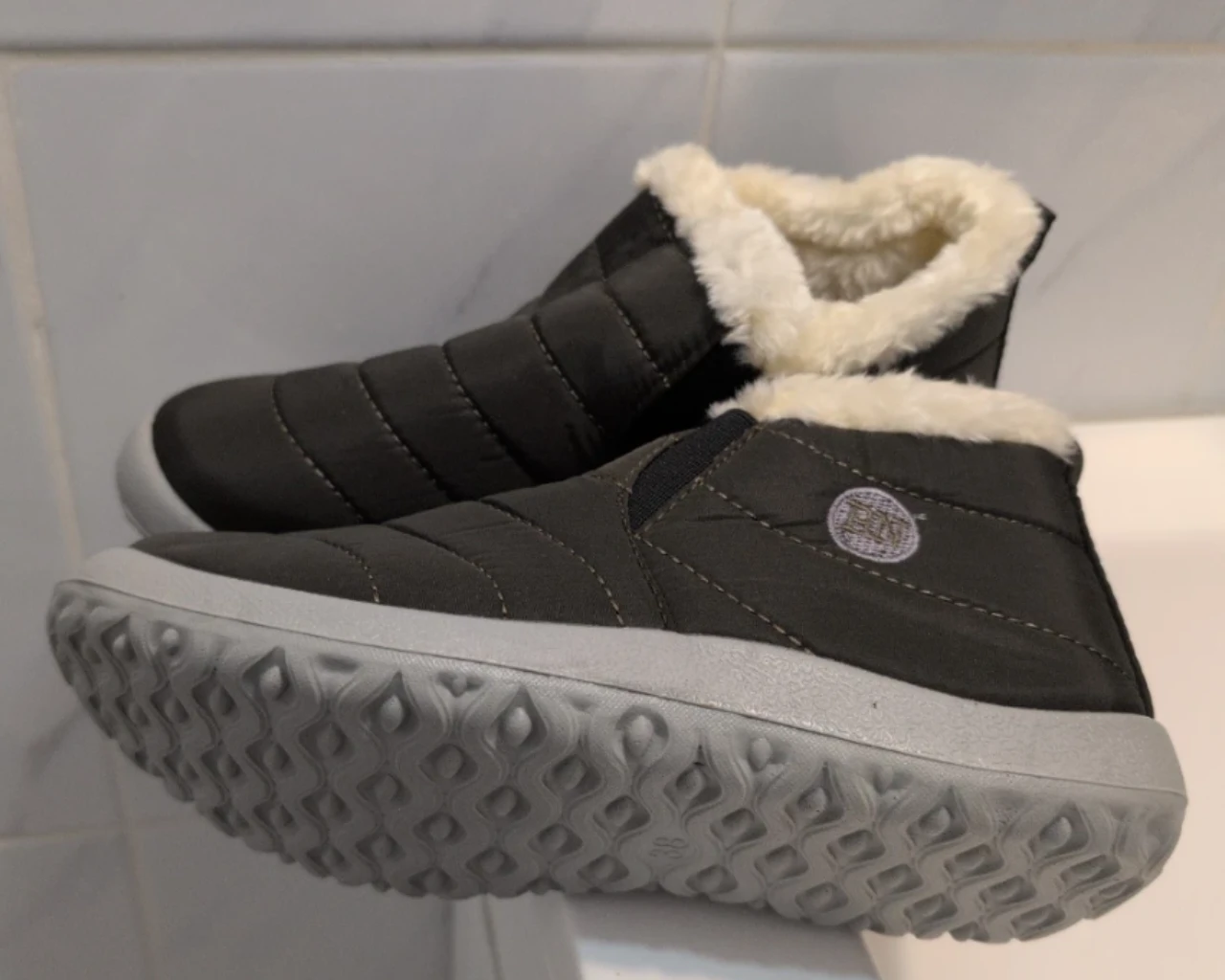 Women's Winter Boots - photo 2