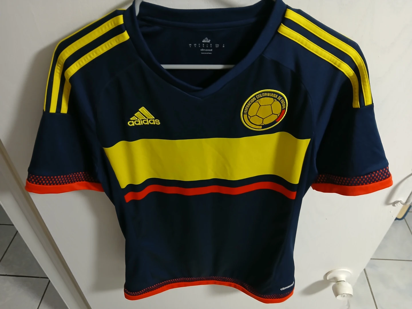 Adidas Colombia Soccer Jersey size Small - photo 3