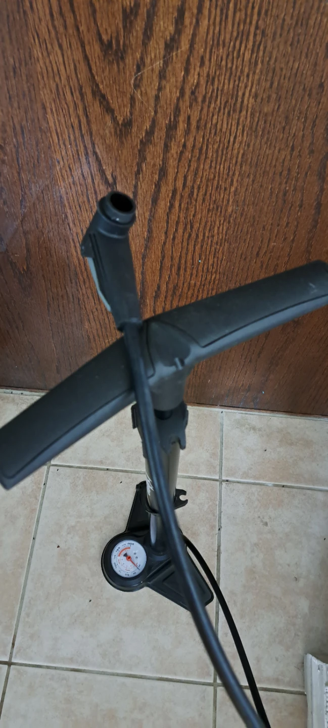 Black Bike Pump with Gauge - photo 3