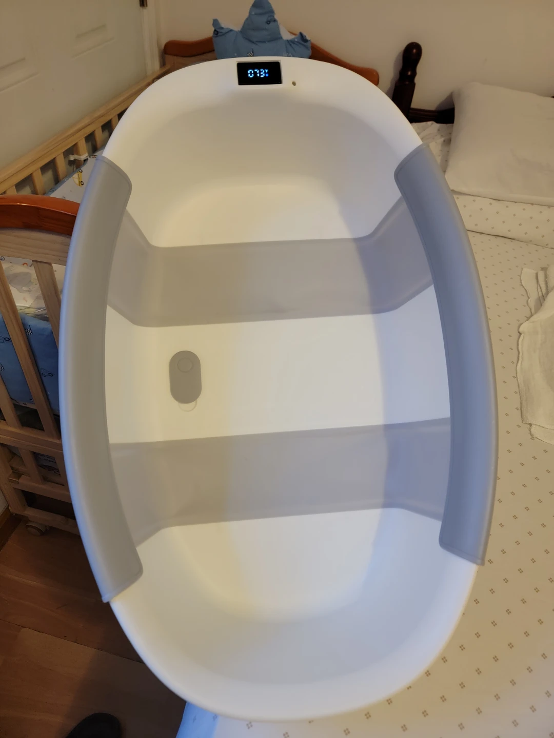 Collapsible Digital Baby Bathtub