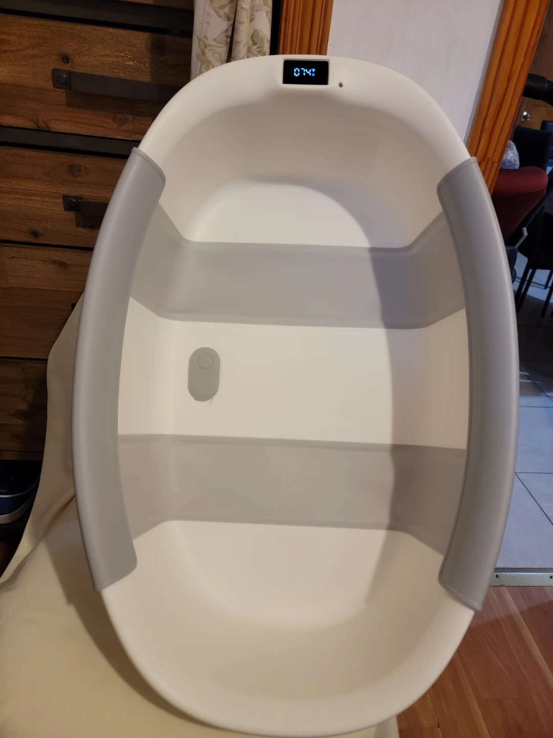 Collapsible Digital Baby Bathtub - photo 2