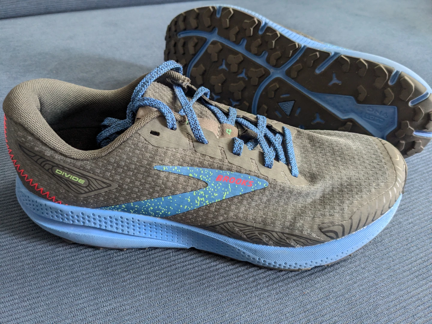 Brooks Divide 4 Running Shoes