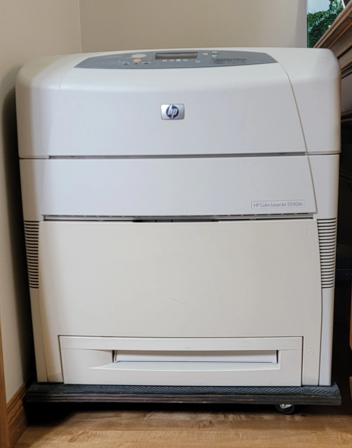 HP Color LaserJet 5550dn Workhorse - photo 2