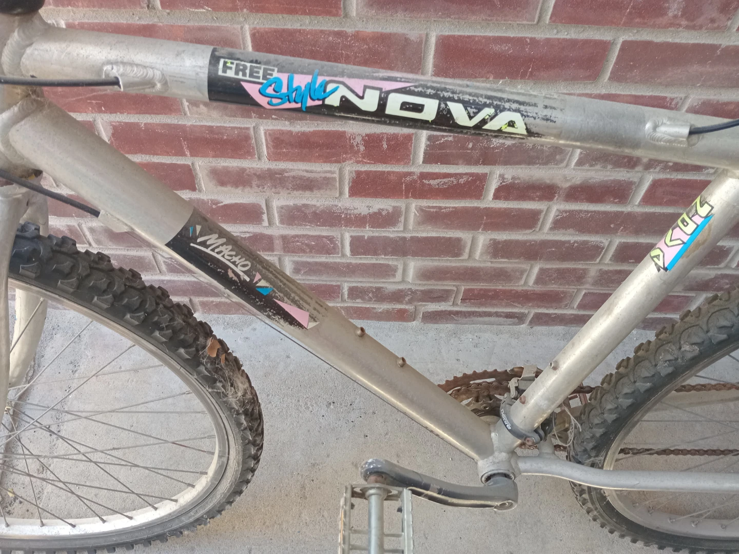 Nova 21-Speed Mountain Bike - photo 4