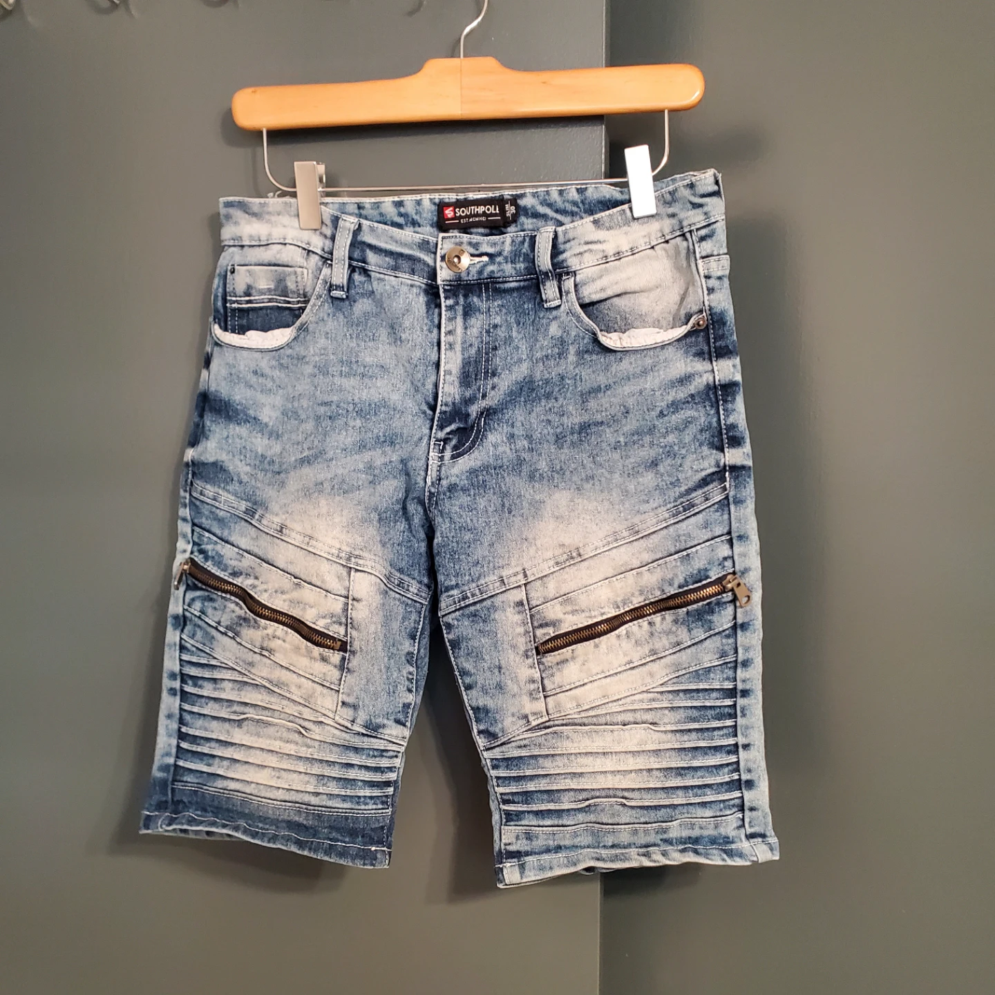 Southpole Men's Denim Moto Shorts ⚽