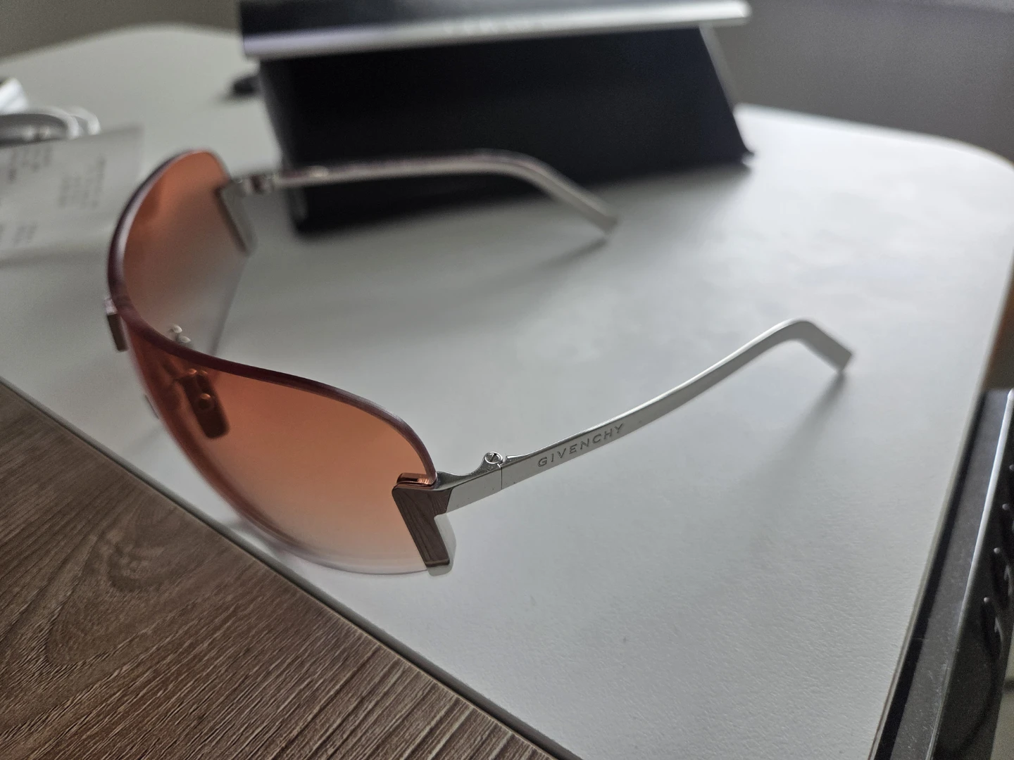 Givenchy Sunglasses - photo 2