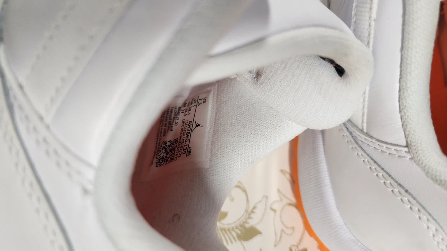 Air Jordan 11 Retro Low TD - photo 3
