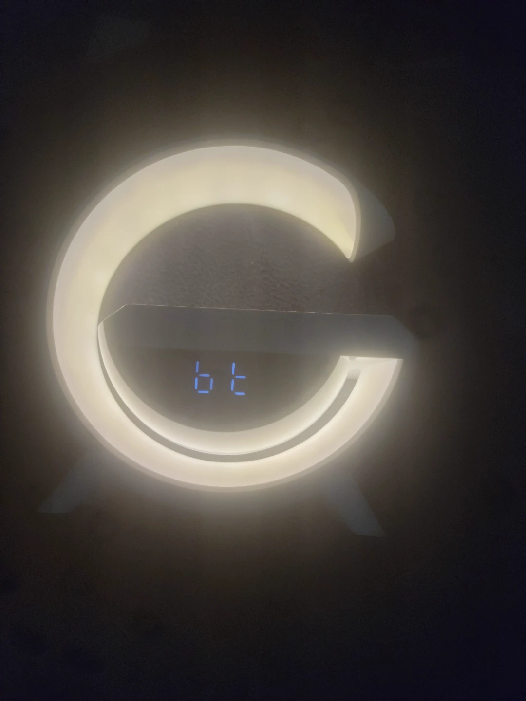 LED G Clock with Charger and Speakers - photo 2