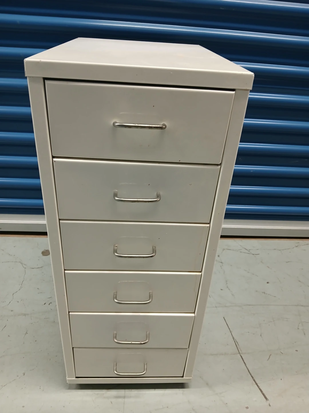 White 6-Drawer Metal Filing Cabinet - photo 5