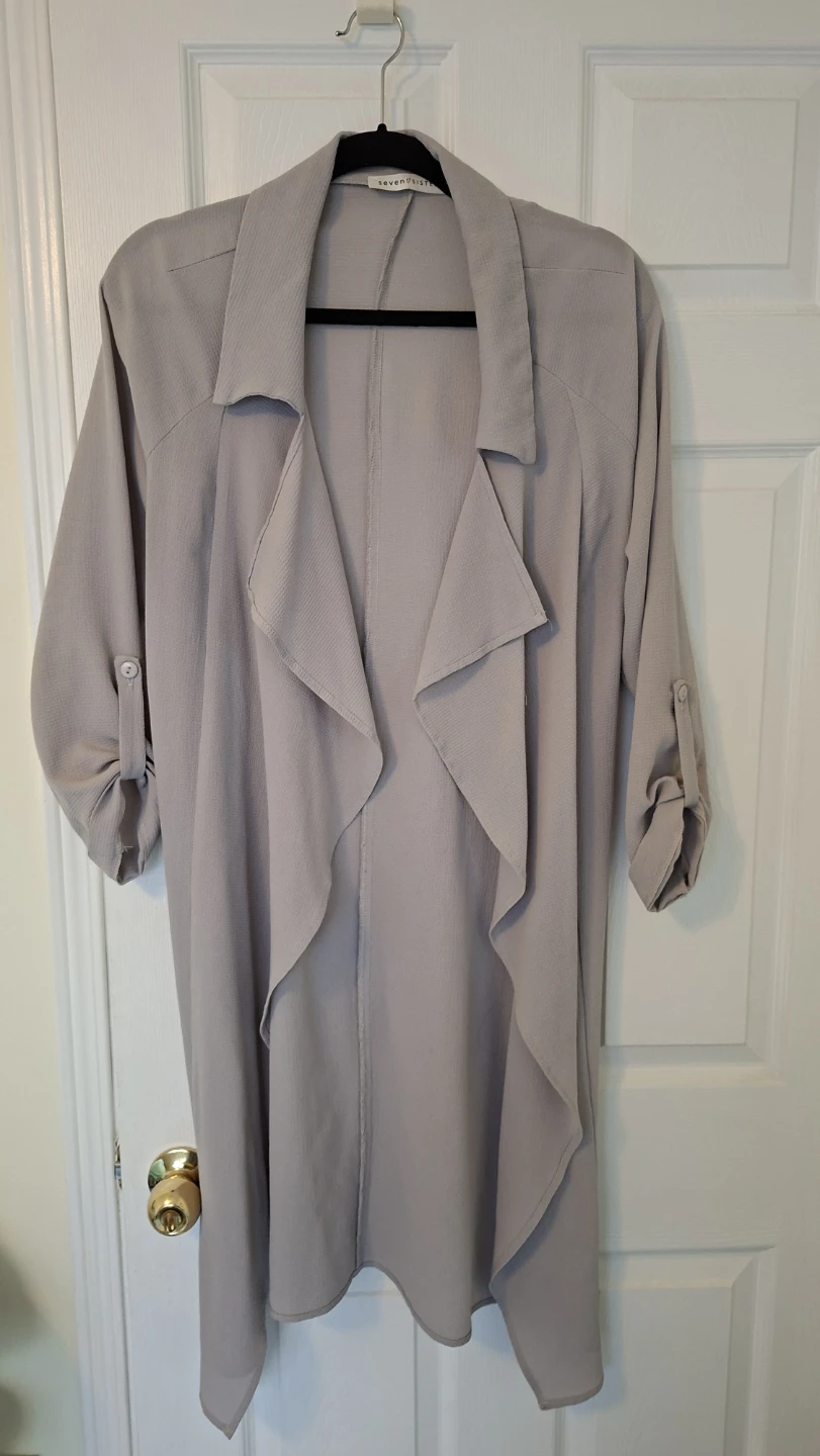 Seven Sisters Grey Waterfall Cardigan