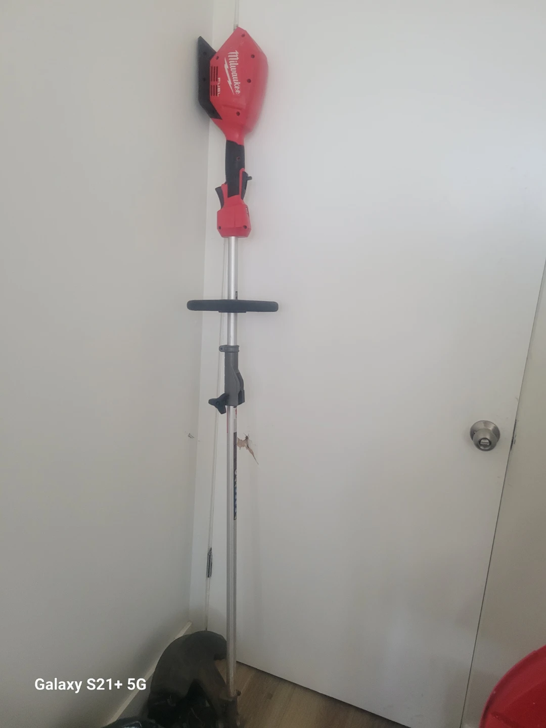 Milwaukee M18 FUEL Trimmer