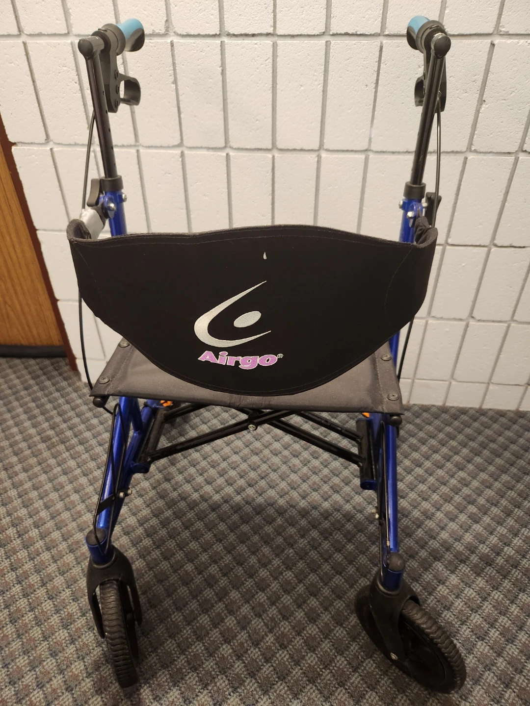 USED ~ Airgo Excursion X20 4-Wheel Walker - photo 3