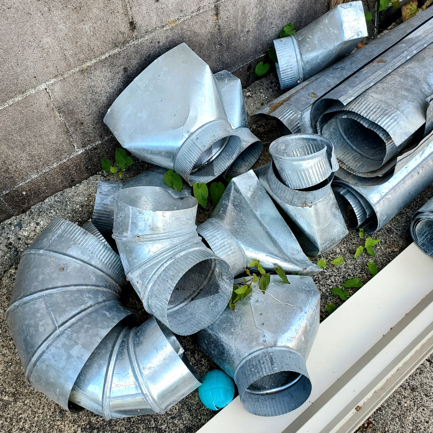 Galvanized Sheet Metal Ducts and Rolls - photo 4