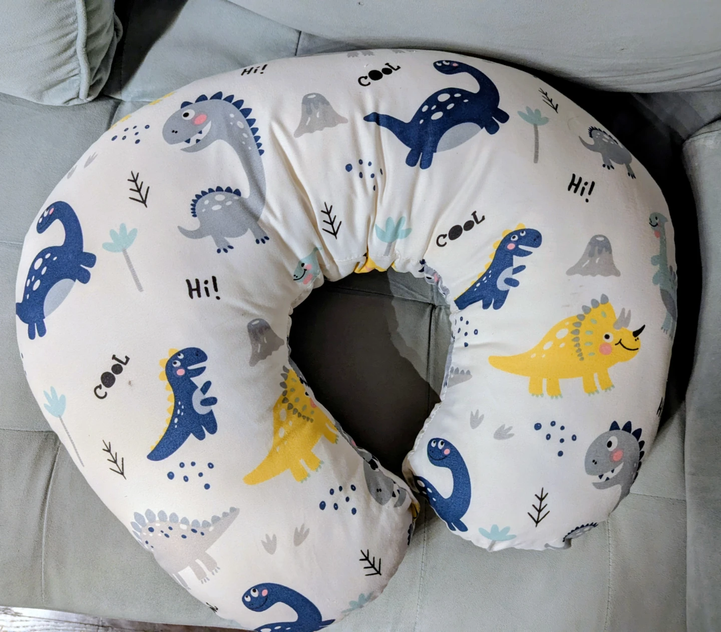 Maternity & Feeding/Nursing pillow - photo 2