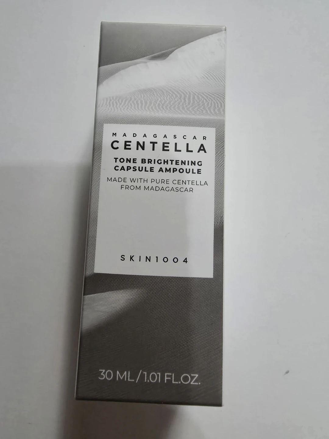 SKIN1004 Madagascar Centella Tone Brightening Capsule Ampoule ⚽️