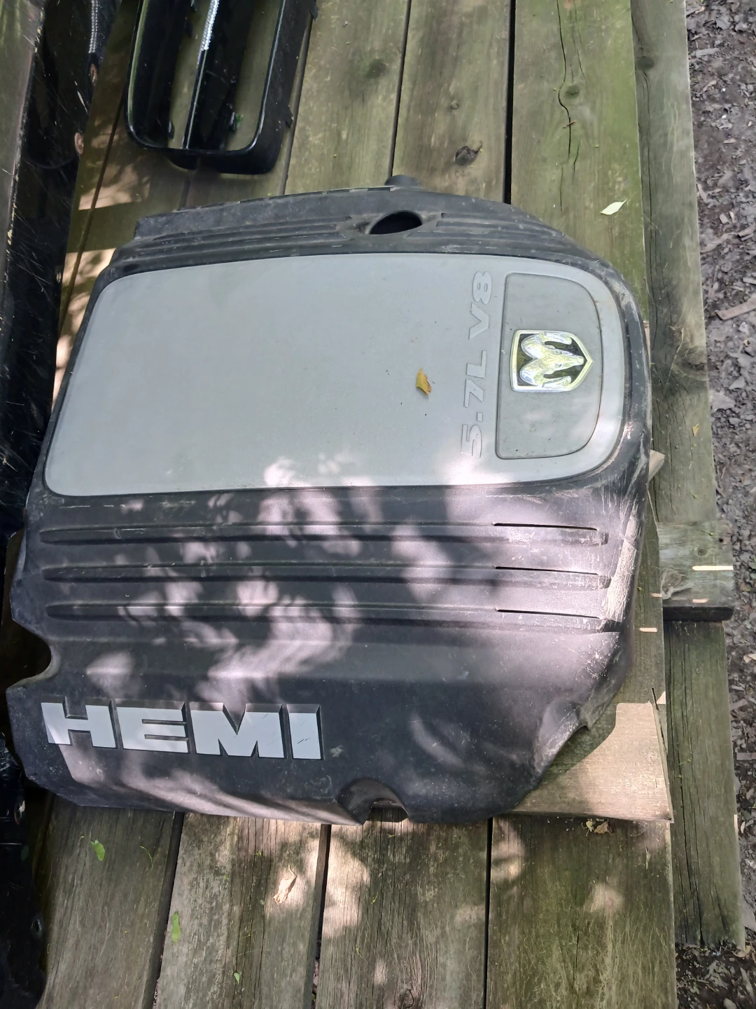 Dodge HEMI 5.7L V8 Engine Cover - photo 2